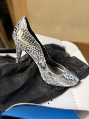 White House Black Market Silver Snake-Pattern Stiletto Pumps
